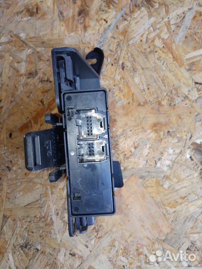 Блок управления парктроником Opel Astra J седан