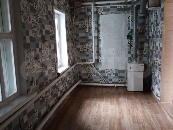 Дом 111 м² на участке 10 сот.