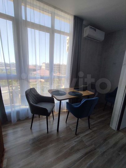 2-к. квартира, 35 м², 3/3 эт.