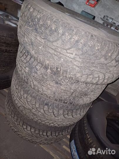 Bridgestone Dueler A/T 245/65 R17