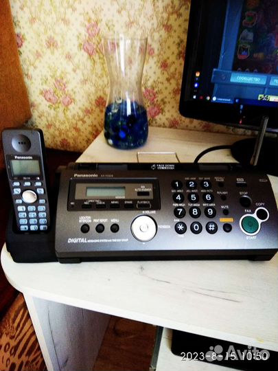 Факс Panasonic KX-FC228RU