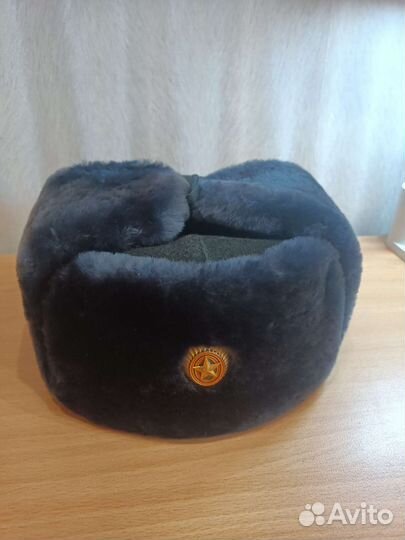 Мужская шапка