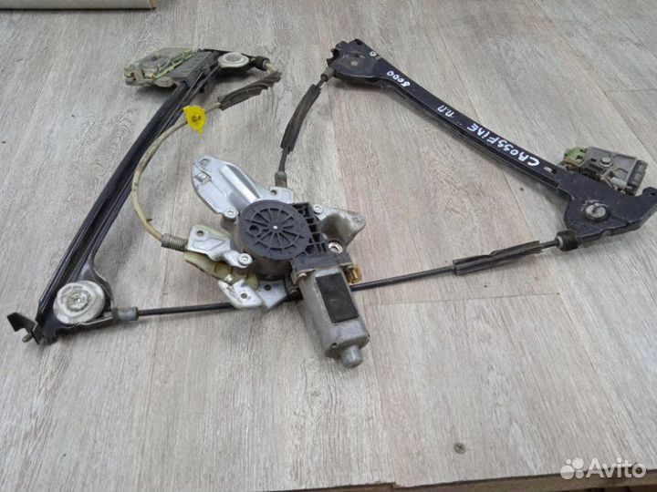 Стеклоподъемник передний правый Chrysler Crossfire