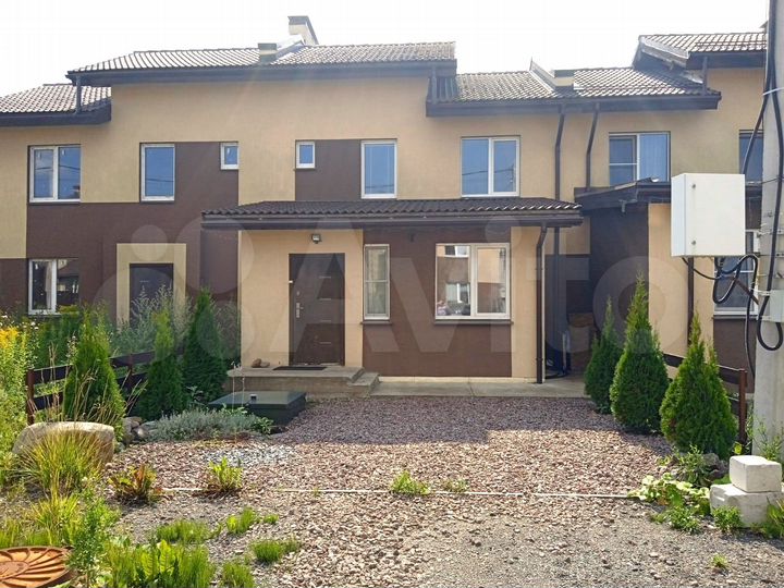 Таунхаус 88 м² на участке 2,1 сот.