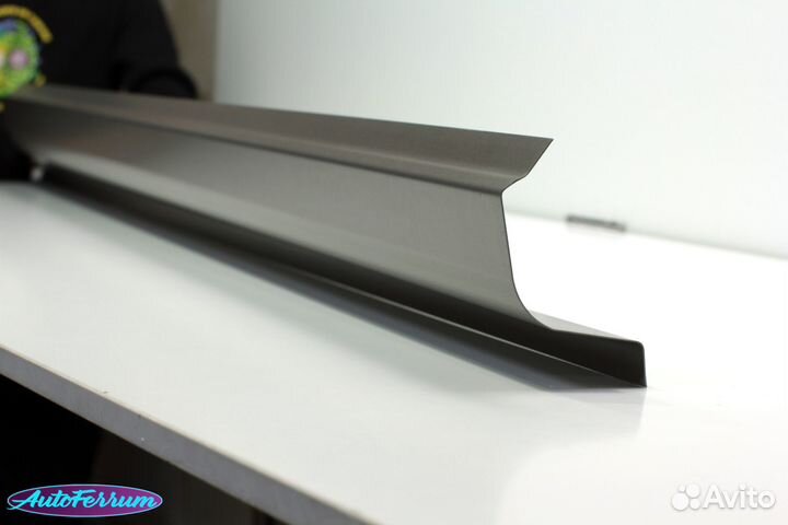 Пороги кузовные Subaru Impreza 2 ремонтные