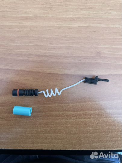 Датчик тормозных колодок g-класс