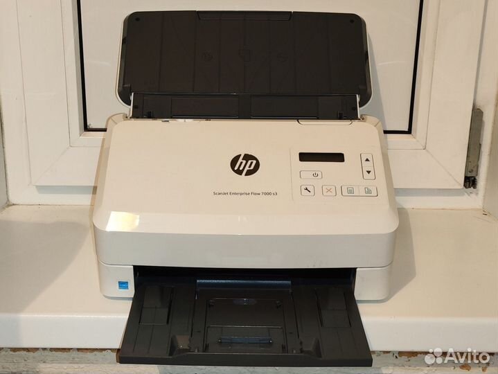 Сканер HP Scanjet Enterprise Flow 7000 S3
