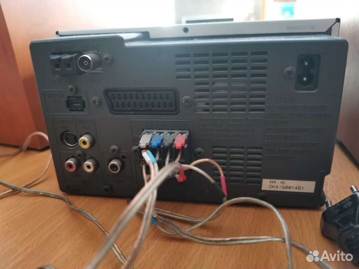 Музыкальный центр