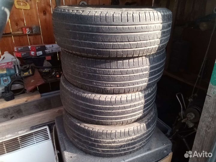 Pirelli Scorpion 215/65 R16 30C