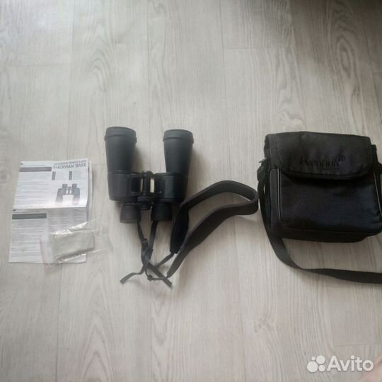 Бинокль levenhuk 10x50