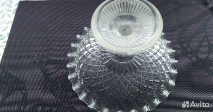 Ваза конфетница- фруктовница старинная