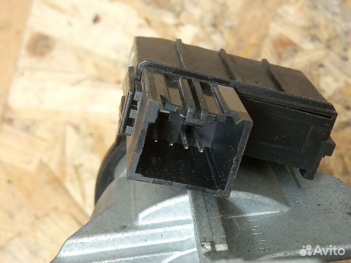 Замок зажигания с ключом Ford Focus 2