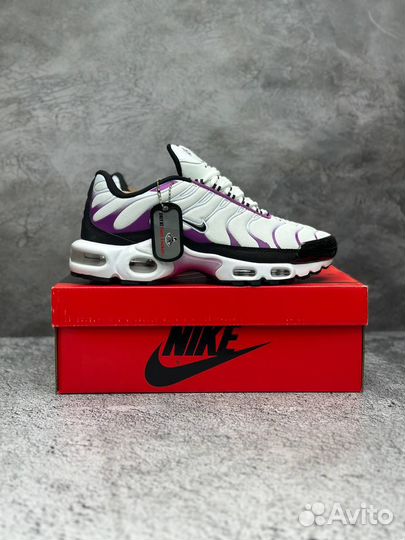 Кроссовки nike air max tn