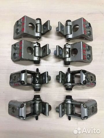 Петли дверей Peugeot 206