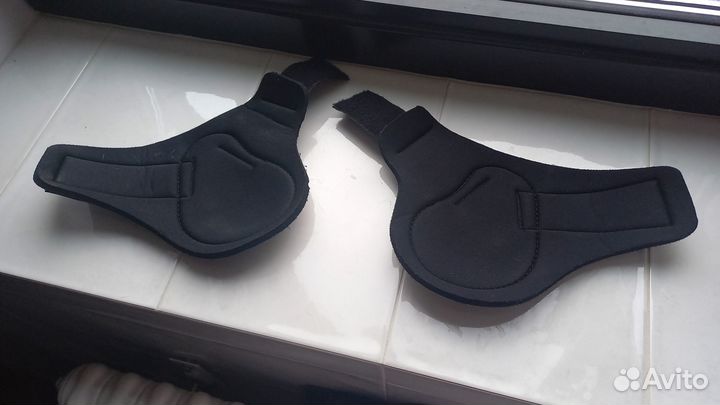 Ногавки для лошади