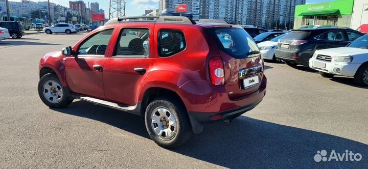 Renault Duster, 2014
