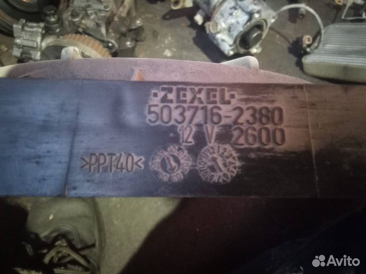 Вентилятор кондиционера Mitsubishi Pajero Pinin