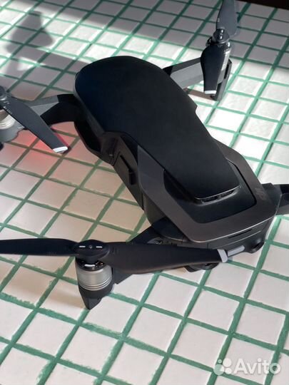 Квадрокоптер дрон DJI Mavic Air Pro Combo
