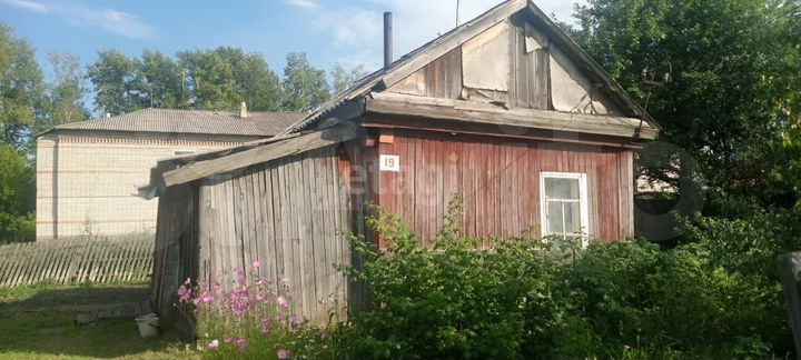 Дом 29,5 м² на участке 10,19 га