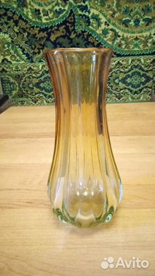 Ваза из цветного стекла СССР, 1970е годы