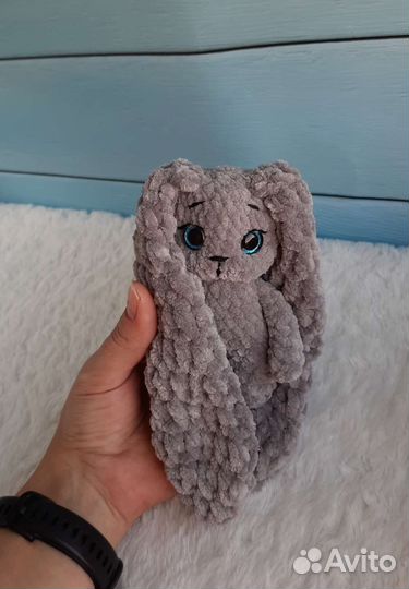 Плюшевый заяц вязаный амигуруми подарок