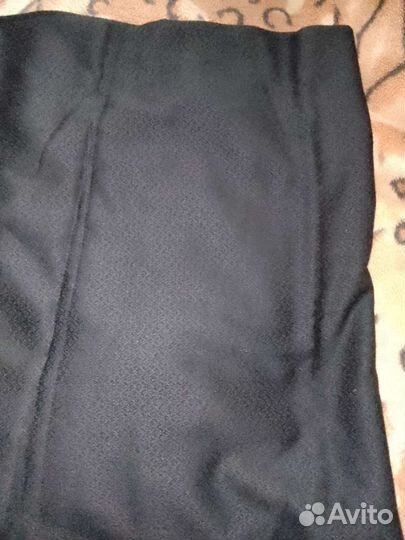 Отрезы шерсти, драпа, ситца, шелка