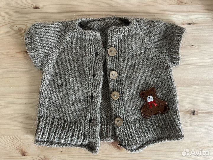 Жилетка шерстяная