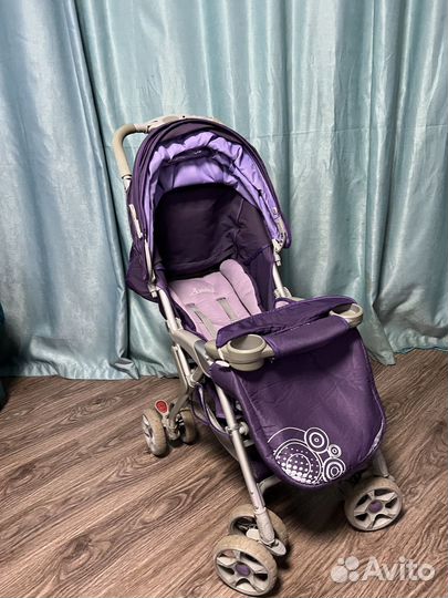 Прогулочная коляска