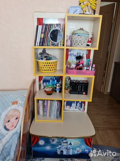 Комплект детской мебели для девочки