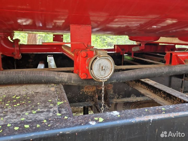 Прицеп бензовоз ГрАЗ ПЦ-86391-0000010, 2008