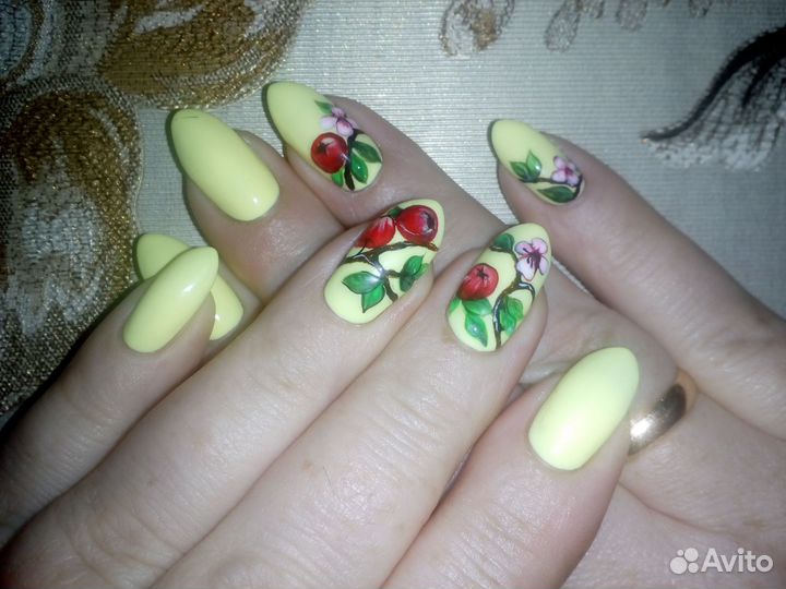 Мастер маникюра