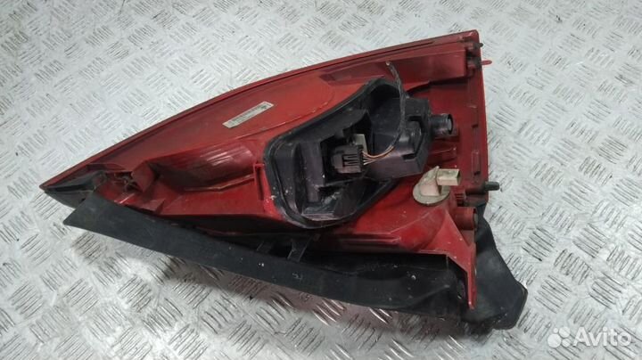 Фонарь 8200413216 Renault Megane 2 (2003-2009)