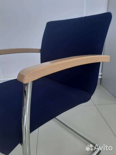 Конференц кресло, кресло для переговоров, кресло