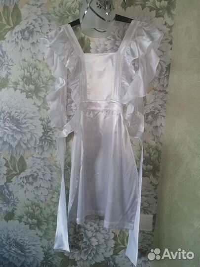 Школьный фартук атласный