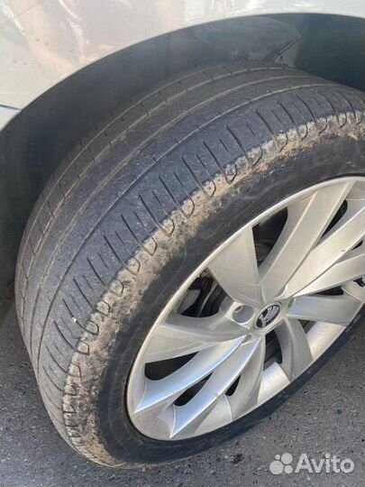 Pirelli Cinturato P7 235/45 R18 54W