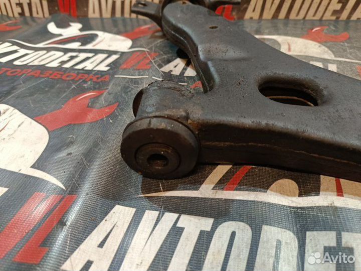 Рычаг подвески передний правый Ford Focus 1 MK1