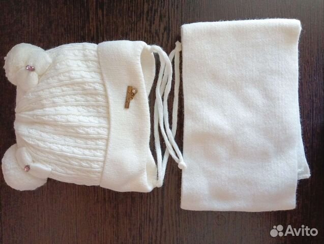 Шапка с шарфом детская