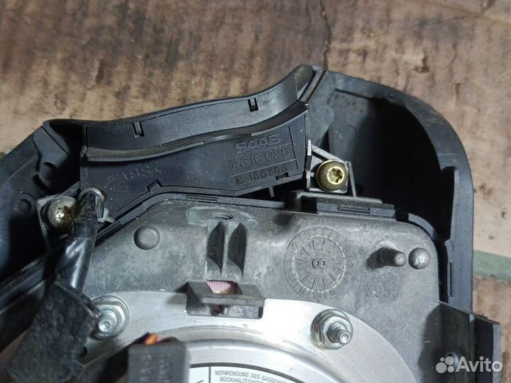 Подушка безопасности водительская saab