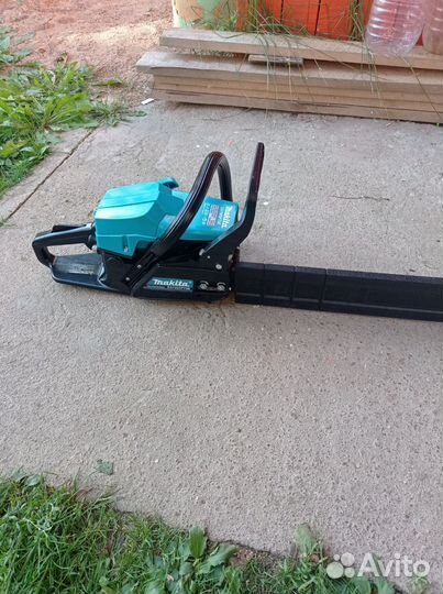 Бензопила Makita EA 7900P70E