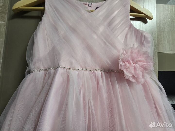 Платье праздничное для девочки 140