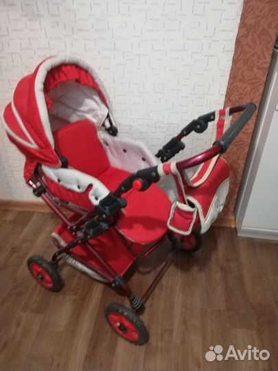 Коляска для кукол