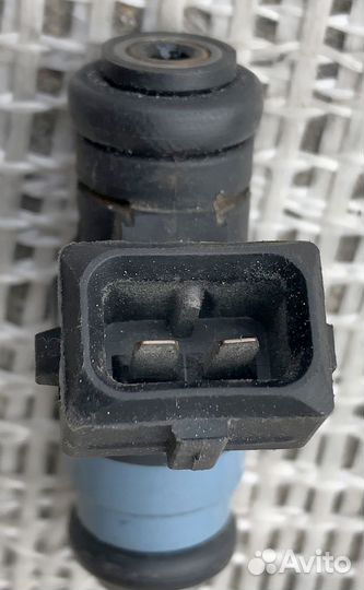 Рено, Лада форсунка бензиновая Н132254