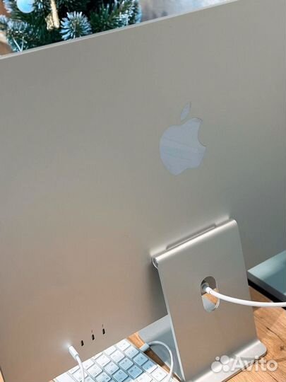 iMac 24 8/512 ru