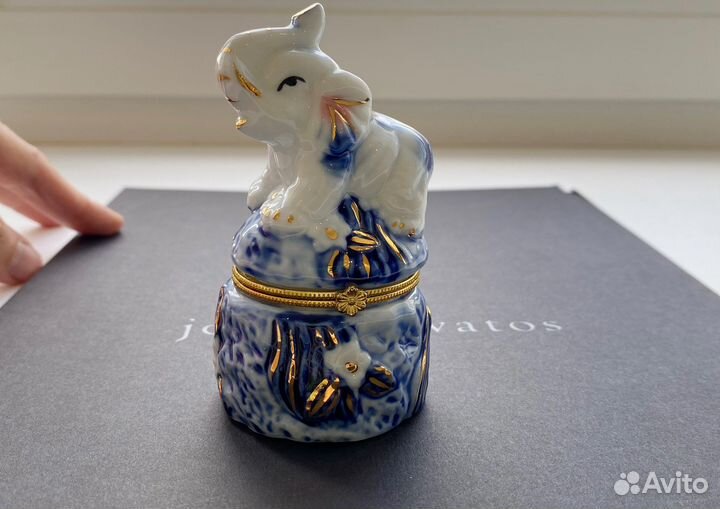 Шкатулка керамика слон