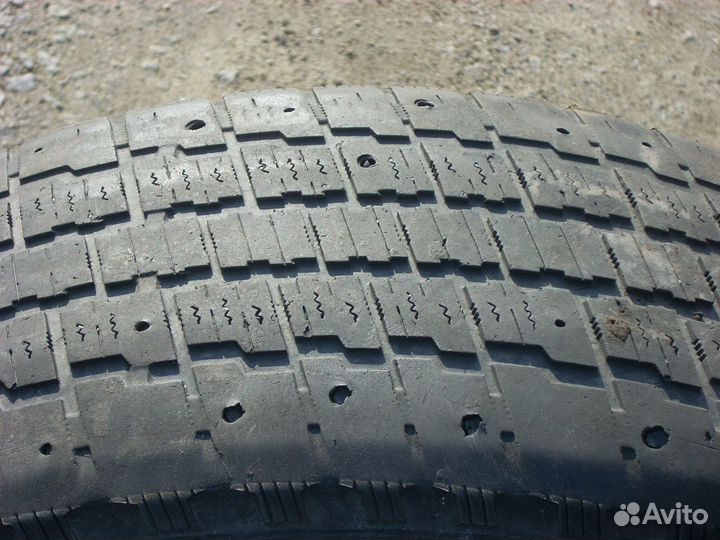 Cooper Weather-Master S/T 2 215/60 R17 96T