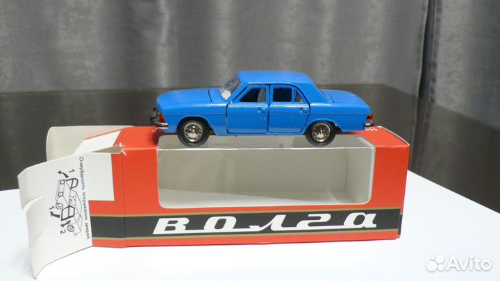Газ 3102 Волга модель 1/43 СССР
