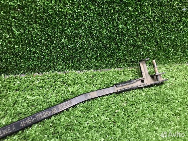 Поводок стеклоочистителя передний левый Ford Focus