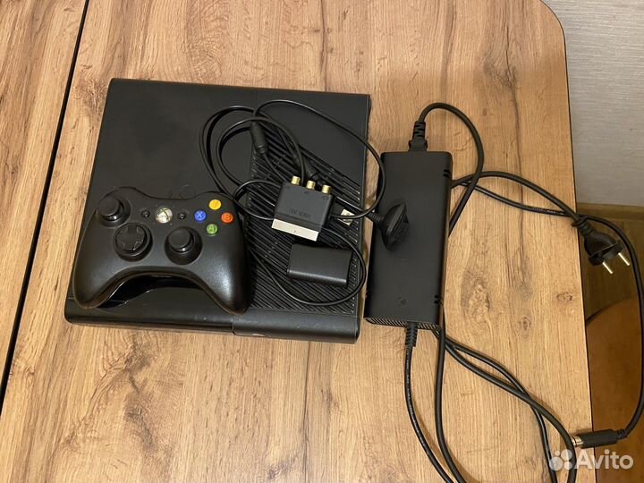 Xbox 360e 500gb