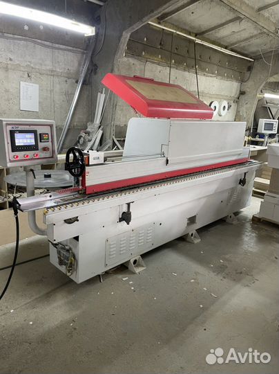 Кромкооблицовочный станок KDT-365