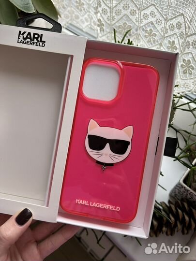 Чехол на iPhone 13 pro max karl lagerfeld